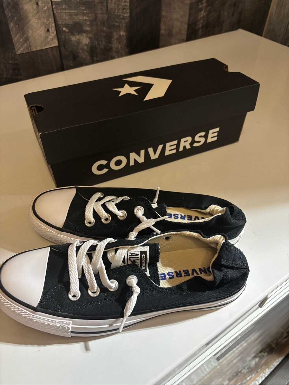 Converse Black and White shoreline Sneakers